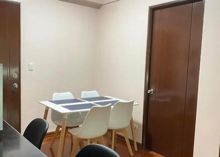 Staycation In Alabang By East Service Road