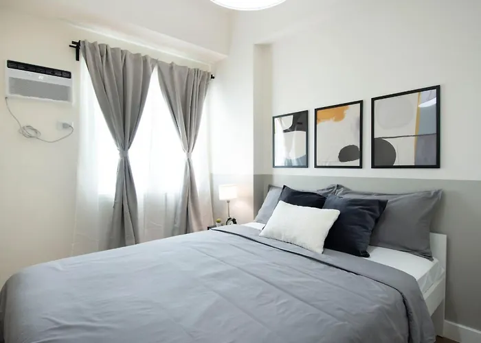 Staycation In Alabang By East Service Road Apartamento